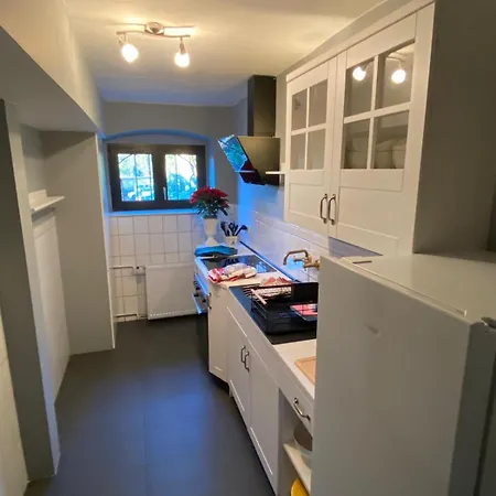 Le Petit Charme - Wohnen In Einer Historischen Apartamento Suhl