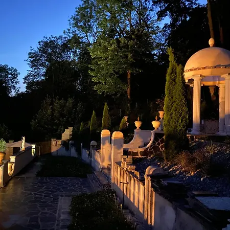 Le Petit Charme - Wohnen In Einer Historischen Appartamento Suhl