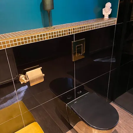 Le Petit Charme - Wohnen In Einer Historischen Apartamento *