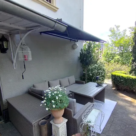 Apartment Le Petit Charme - Wohnen In Einer Historischen Suhl