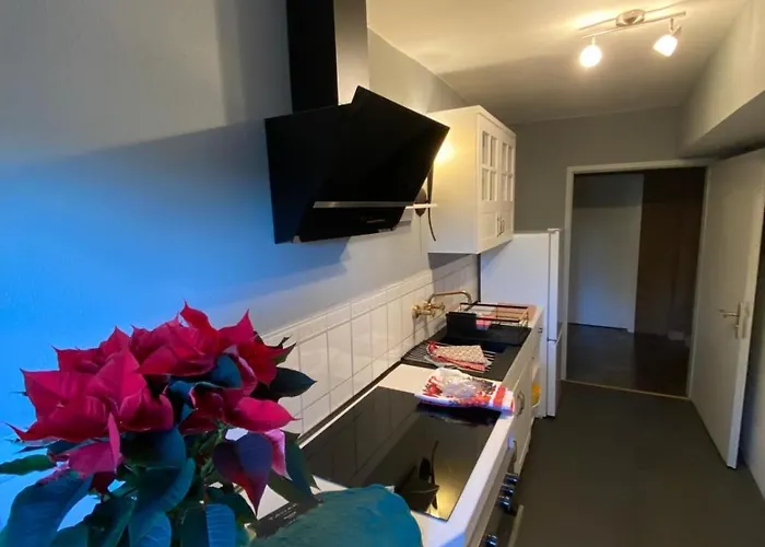 Le Petit Charme - Wohnen In Einer Historischen Зуль