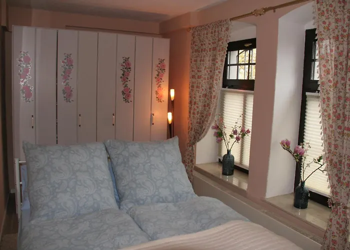 Le Petit Charme - Wohnen In Einer Historischen Апартаменты Зуль